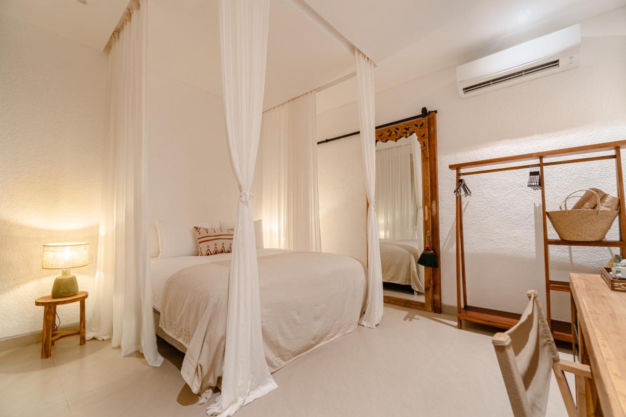 The Balangan Hotel ジンバラン エクステリア 写真